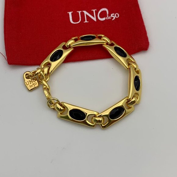 NEW Uno de 50 THE CROWN Gold Plated Black Crystals Bracelet - Picture 2 of 13